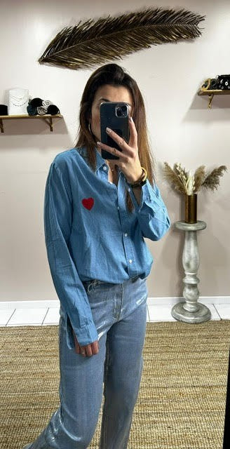 Chemise jean coeur rouge