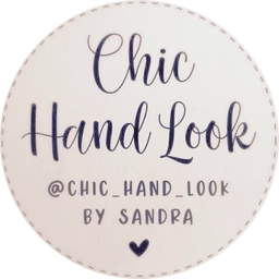 Chic Hand Look